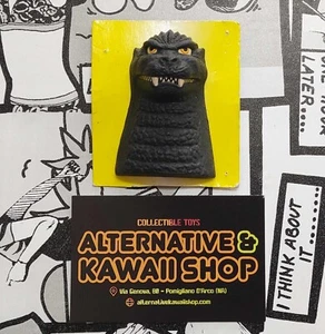 GODZILLA GOJIRA CLIP BADGE NAGASAKIYA 1999 - Imagen 1 de 1