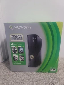 Microsoft Xbox 360 Holiday Bundle 250GB Controller Headset 4 Games (SEALED) - Picture 1 of 9