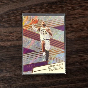 2024-25 Panini Revolution #31 LeBron James Mint - Picture 1 of 2