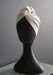 T-shirt Cotton Hair Towel. Reduces damage and frizz, great for curly hair - Picture 1 of 4