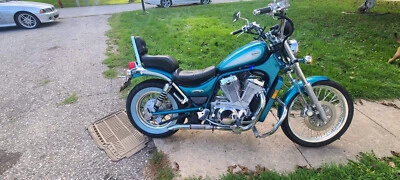 Suzuki Intruder 800 1999 Foto 1 de 4