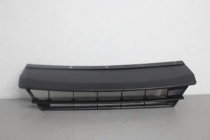 2016 2018 HONDA CIVIC FRONT BUMPER INSERT LOWER GRILLE - Picture 1 of 7