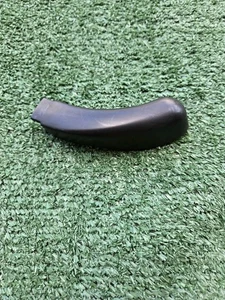 97-02 Ford Expedition Explorer Rear Wiper Arm Cover Lincoln Navigator Nut Cover - Picture 1 of 3