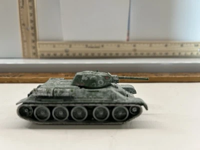 Corgi T34 Tank - Vintage 7 - Image 1 of 4