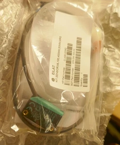 Pepperl + Fuchs ML100-8-H-350-RT 5303 10-30VDC Photoelectric Sensor - Picture 1 of 2