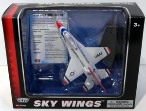 Motormax Skywings 1/100 Scale 77005 - F-16 Fighting Falcon With Display Stand - Picture 1 of 6