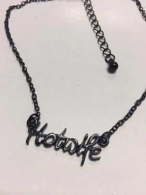 QOS Brand HOTWIFE Chain Anklet - Queen Of Spades Cuckold BBC Swinger Sissy Vixen - Image 1 of 3