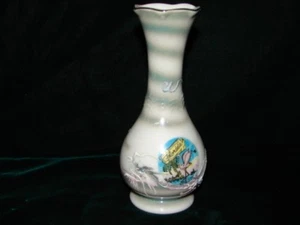 Japan Porcelain Mirage Dragon ware Florida Souvenir Dragon Bud Vase - Picture 1 of 3