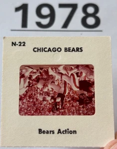 WALTER PAYTON 1978 NFL FOOTBALL TV MEDIA SLIDE CHICAGO BEARS In Action - Picture 1 of 4
