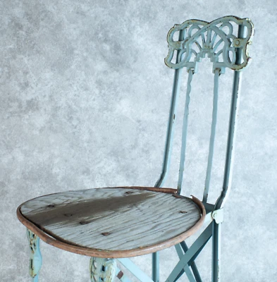 Italian Folding Garden Chair Wrought Iron Art Nouveau - Image 1 of 4