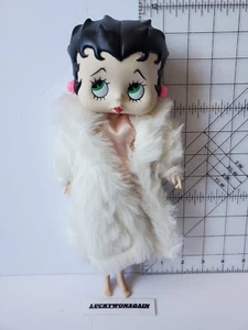 Vintage 1986 Betty Boop the Boop Fur Coat Fashion doll Marty Toys Made in USA - Picture 1 of 9