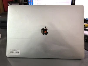 Apple 15.4" Retina 2880x1800 LCD Assembly for A1990 MacBook Pro - Silver - Picture 1 of 2