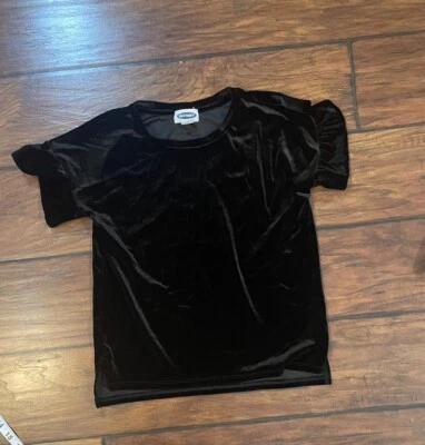 Black Crush Velvet Pocket Tshirt Girls Size M  8 Old Navy Short Flutter Sleeve - Image 1 of 4