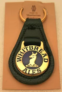 Vintage Whitbread Ales Englische Brauerei Metall Logo Leder Schlüsselanhänger 1980er Neu aus altem Lagerbestand Neu - Bild 1 von 3
