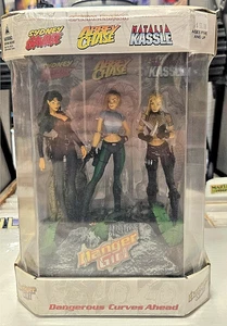 NIB SEALED McFarlane Toys Danger Girl Special Edition Fishtank 3figure Set Spawn - Picture 1 of 6