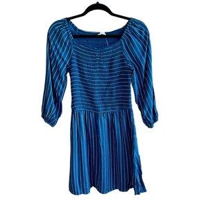 Abercrombie & Fitch Kids Blue Smocked Bodice Long Sleeve Dress Size 15/16 NWT - Picture 1 of 7