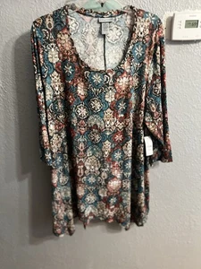 Catherines Tunika-Shirt mit abstraktem Druck. Damengröße 1 X 18/20 W - Bild 1 von 9