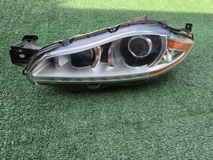 2010-2015 Jaguar XJ XJR Driver Left Side Xenon HID NON-AFS Headlight OEM 10-15 - Picture 1 of 16