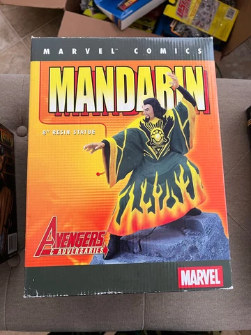 Avengers Adversaries Marvel The Mandarin Cover
