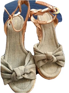 Michael Michael Kors Women's Maxwell Mid Wedge Sandals Size 9M Blue S80 - Picture 1 of 2