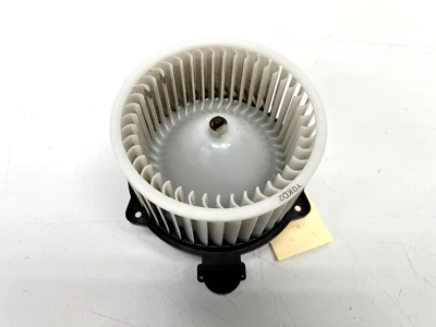 18-20 HYUNDAI ELANTRA GT A/C HEATER BLOWER MOTOR FAN ASSEMBLY, OEM LOT3556 - Image 1 of 4
