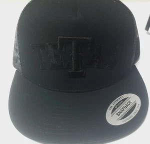 Texas Rangers Black On Black Hat Cap - Picture 1 of 2