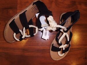 12 1 3 GAP KIDS Black Faux Suede Sandals Ankle Tie Youth Kids Girl NWT