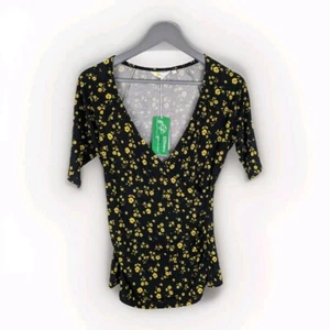 Boden Ditsy Black & Yellow Floral Wrap Top Short Sleeve BNWT Size UK 8 - Picture 1 of 9