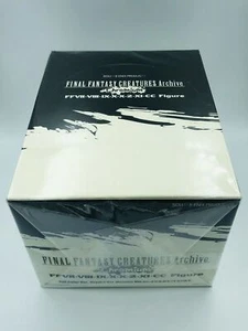 NUOVO SIGILLATO Archivio Final Fantasy Creatures Cromo cassa non aperta di 10 figure - Foto 1 di 6
