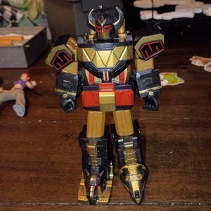 Figura de acción Power Rangers Mighty Morphin Dino Megazord [negro y dorado] 7" - Imagen 1 de 3
