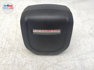2017-20 LAND ROVER DISCOVERY STEERING WHEEL AIRBAG HORN AIR BAG EBONY ASSY L462 - Image 1 of 4