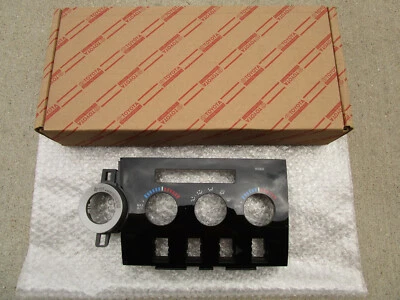 07 - 09 TOYOTA TUNDRA SR5 A/C HEATER CLIMATE CONTROL FACE PLATE NEW 0C600 - Image 1 of 4