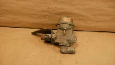 Válvula desviadora bomba smog Ferrari 308 GTS PN 7030761 Foto 1 de 4