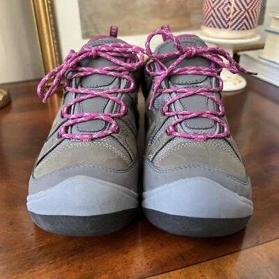 Keen Womens Hiking Shoes Sz 9.5 Circadia Purple Grey Waterproof Leather Outdoor - Image 1 of 4