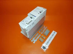 LENZE Frequency Converter Type: E82EV551K2B200/E82EV551 _ 2B200 - 0,55 Kw - Picture 1 of 2