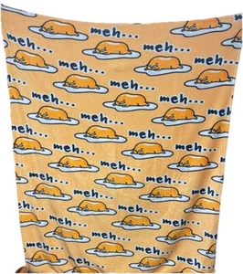 Lazy Egg Gudetama Pattern Fleece Blanket White On Reverse Side 5 Ft X 4 Ft Nice! - Picture 1 of 3