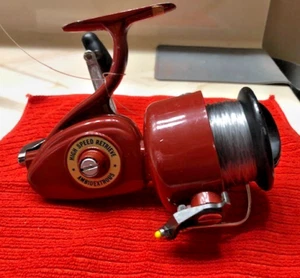 Vintage Olympic 540 Red Spinning Reel High Speed Retrieve Ambidextrous - Picture 1 of 20