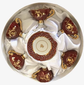 Juego 6 tazas rojas Demitasse y 6 platillos adornos dorados GNA porcelana fina NUEVO en CAJA R3 - Imagen 1 de 8
