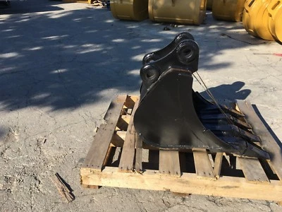 Nuevo cucharón excavadora de alta resistencia de 16" para Takeuchi TB125 Foto 1 de 4