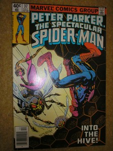SPECTACULAR SPIDER-MAN # 37 SWARM JIM MOONEY NEWSSTAND VAR 40c MARVEL COMIC BOOK