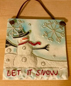 CHRISTMAS LET IT SNOW WALL HANGING PLAQUE GLITTER EMBOSSED SNOWMAN HOLIDAY DECOR - Picture 1 of 8