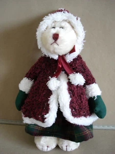 TY Attic Treasures - Mrs Santabear "Under The Mistletoe" Jointed Soft Toy Plush. - Picture 1 of 10