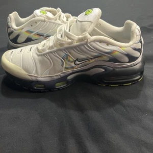 Nike Air Max Plus DV7140-100 Weiß-Multi Running Sneaker Größe 5 Jugend - Bild 1 von 13