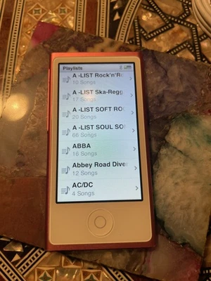 APPLE IPOD NANO 7th Gen PINK (16GB) £1350 FREE CLASSICS - Serial No:DCYJT5G0F0GM - Image 1 of 3