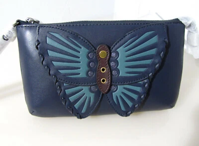  NUEVO CON ETIQUETAS $198 PULSERA GRANDE CON 🦋 MARIPOSA 🦋 APLIQUE WHIPSTITCH Azul Marino 2954 Foto 1 de 4