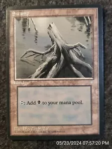 Swamp (C) Ice Age NM Basic Land MAGIC THE GATHERING MTG CARD (DS3D1G2) - Picture 1 of 4
