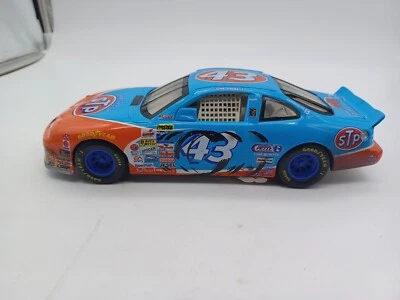 John Andretti #43 STP 1/24 scale Pontiac Grand Prix 1997 Hot Wheels  pre-owned - Image 1 of 4