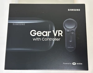 SAMSUNG GALAXY Gear VR Oculus Virtual Reality Headset w/ Controller SM-R324 NEW - Picture 1 of 4