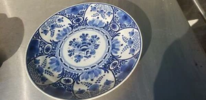 Superb antique Delft blue and white serving dish - Picture 1 of 12
