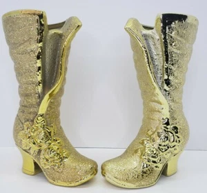 Pair Of Vintage Gold Boots Home Decor Book Ends Vase Victorian Porcelain - Picture 1 of 5